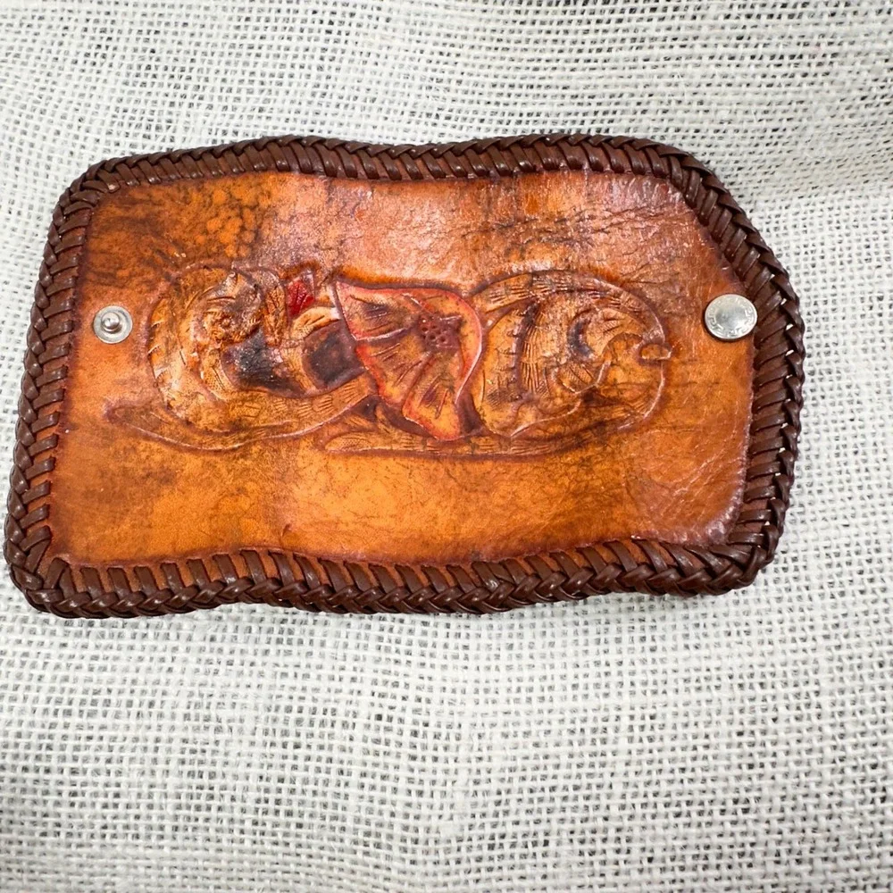 Groovy Hand Tooled Leather Mushroom Key Holder Case‎ Boho Hippie Vintage